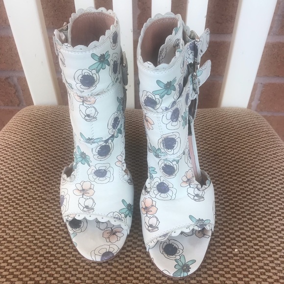 Booties leather for sale - Picture 3 of 7